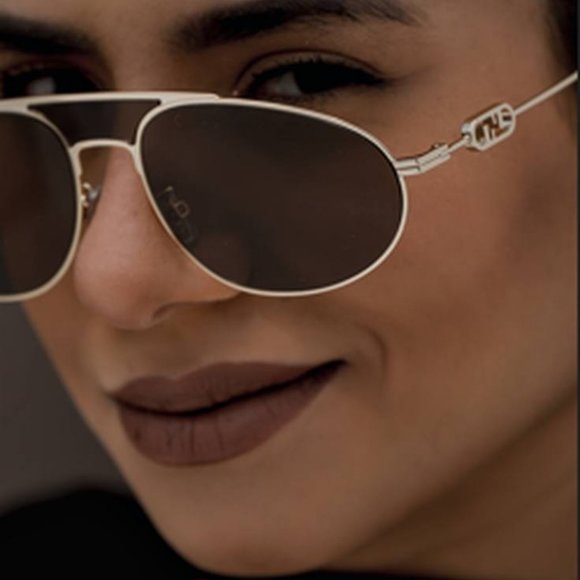 FINAL PRICE NEW FENDI FE40072U 30E ENDURA GOLD/BROWN SUNGLASSES main image 7